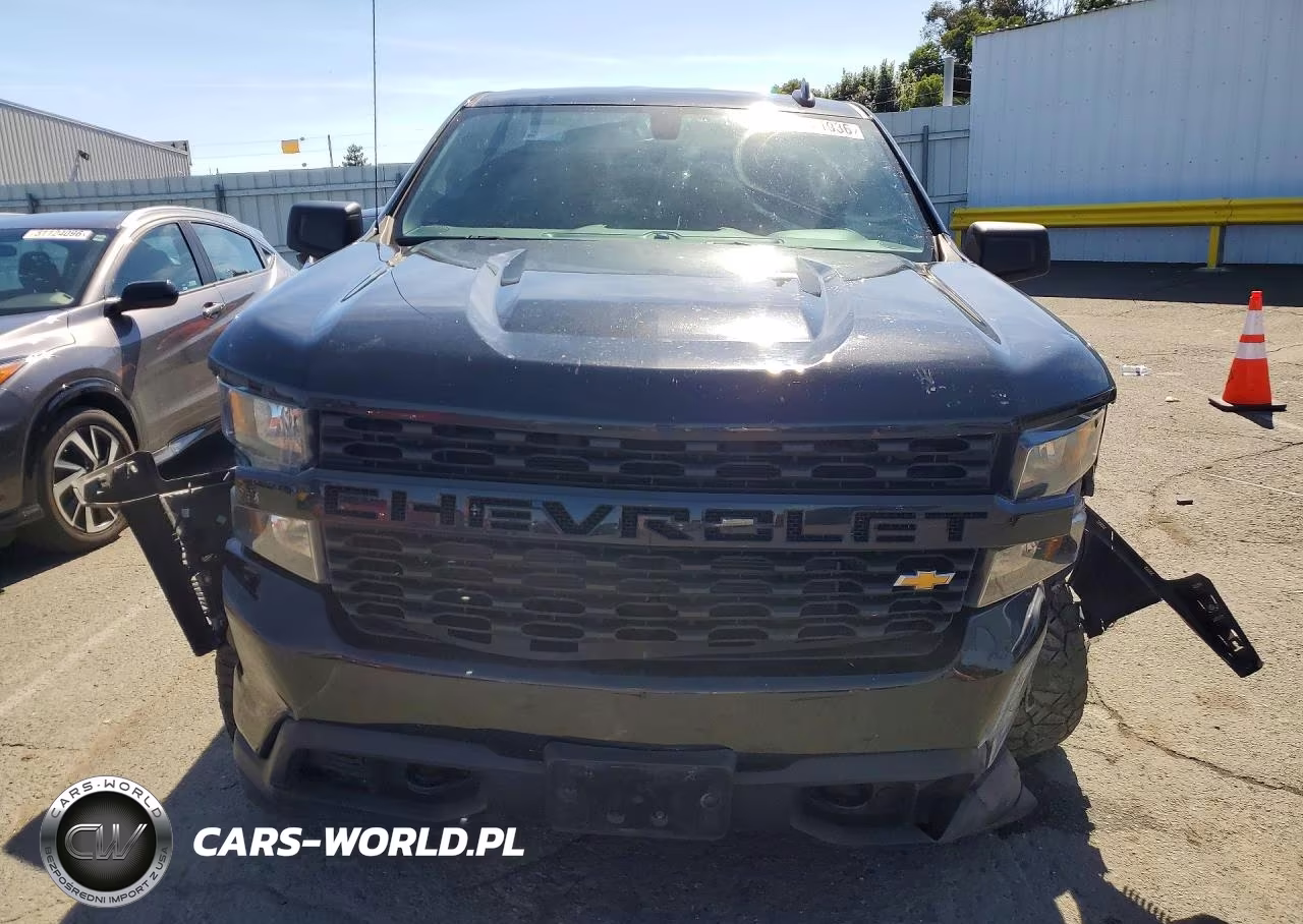 2019 Chevrolet Silverado C1500 Custom VIN:1GCRWBEH5KZ267262 - 5
