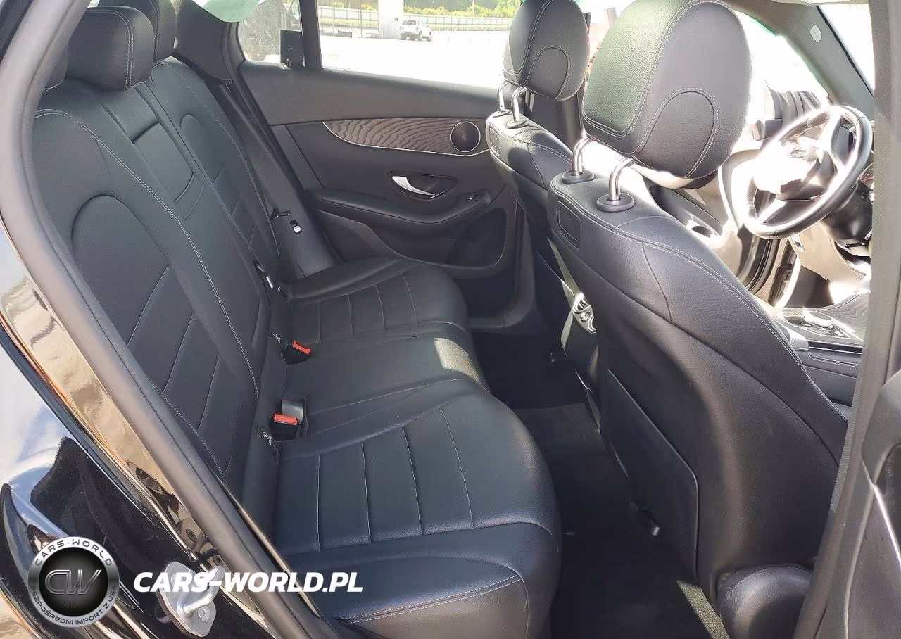 2018 Mercedes-Benz Glc 300 VIN:WDC0G4JB3JV048934 - 11