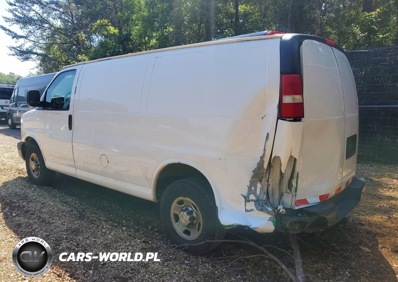 2015 Chevrolet Express G2500 VIN:1GCWGFCFXF1155781 - 2
