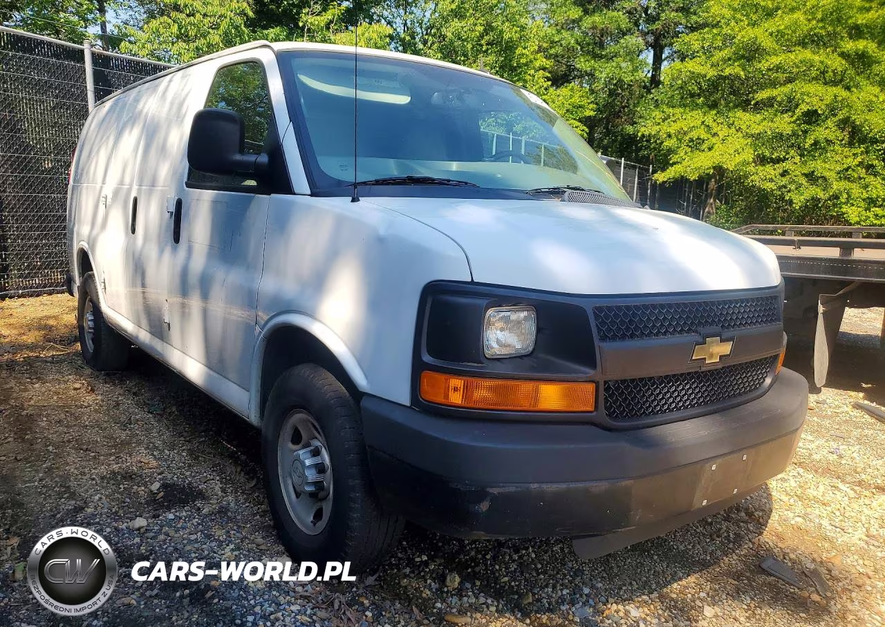 2015 Chevrolet Express G2500 VIN:1GCWGFCFXF1155781 - 4