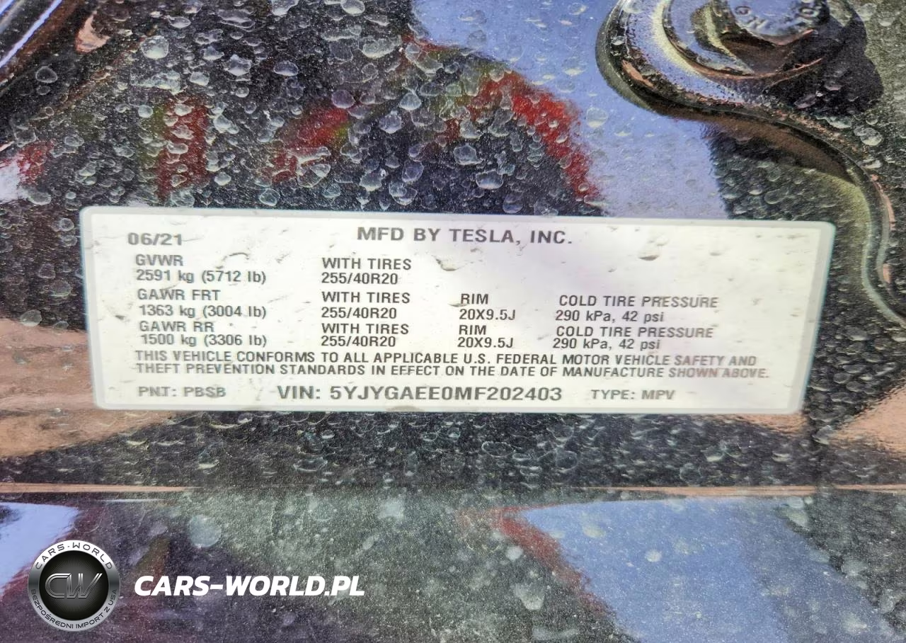 2021 Tesla Model Y VIN:5YJYGAEE0MF202403 - 13