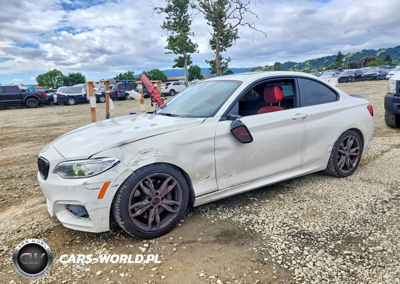 2015 BMW M235Xi