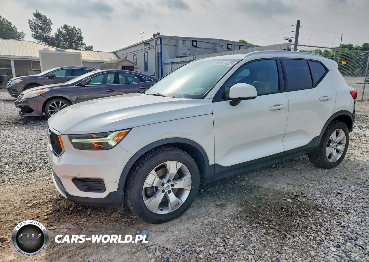 2019 Volvo Xc40 T5 Momentum