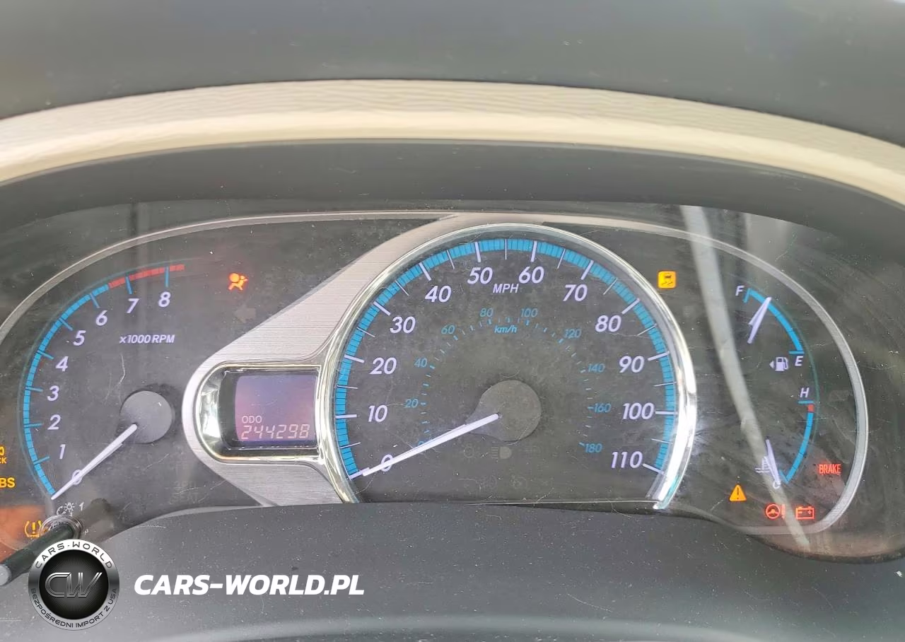 2011 Toyota Sienna Xle 8-Passenger VIN:5TDYK3DC9BS037857 - 9