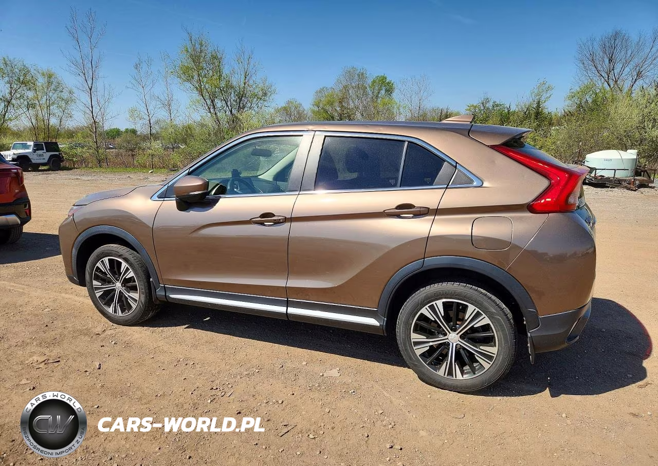 2018 Mitsubishi Eclipse Cross Se VIN:JA4AT5AA5JZ039996 - 2