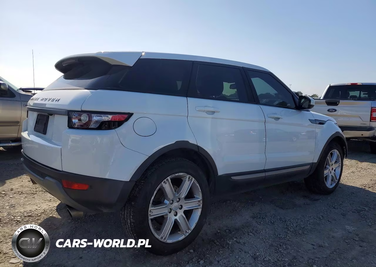 2015 Land Rover Range Rover Evoque Pure Plus VIN:SALVP2BGXFH070194 - 3
