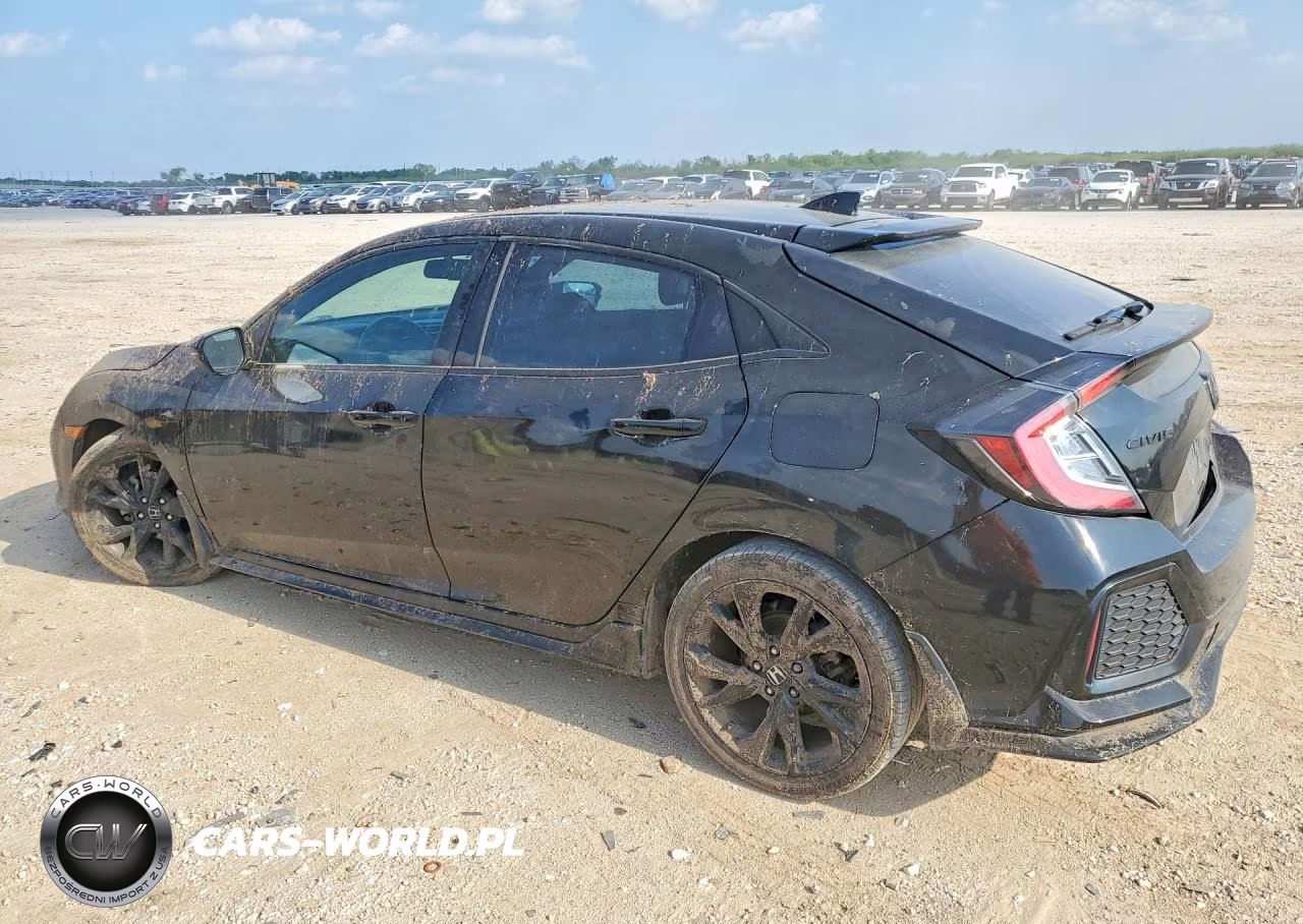 2019 Honda Civic Sport Touring VIN:SHHFK7H93KU211843 - 2
