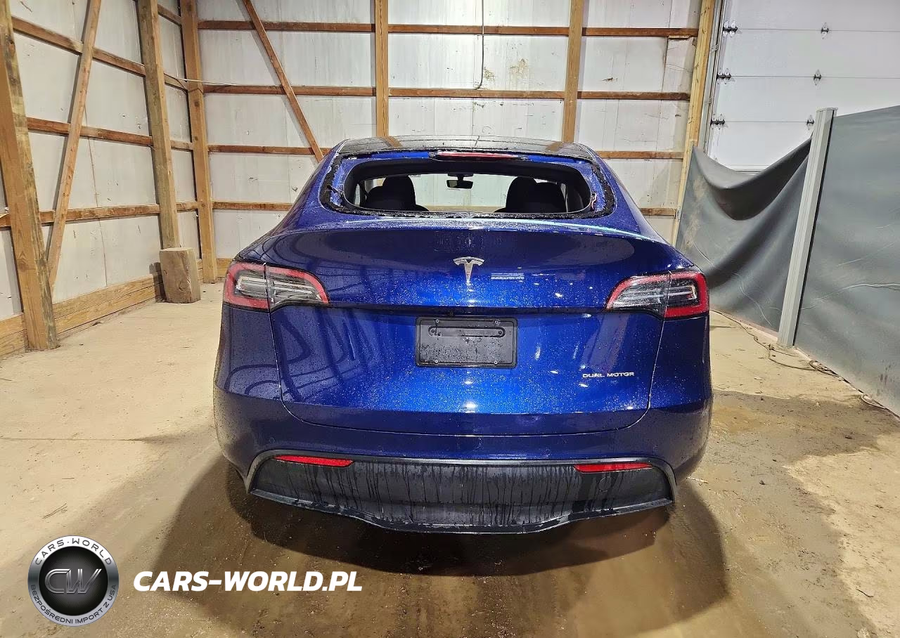 2022 Tesla Model Y VIN:7SAYGDEE7NA016621 - 6