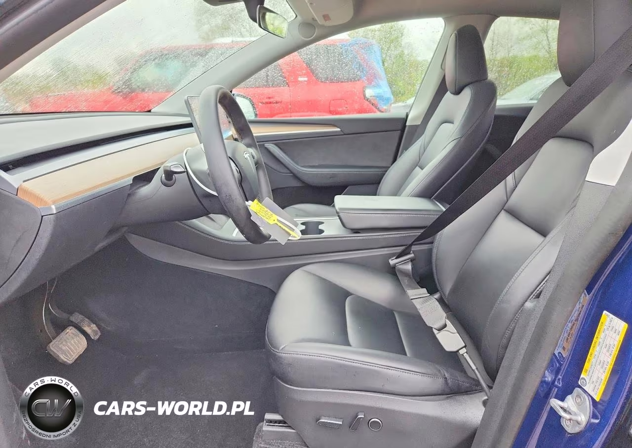 2022 Tesla Model Y VIN:7SAYGDEE7NA016621 - 7