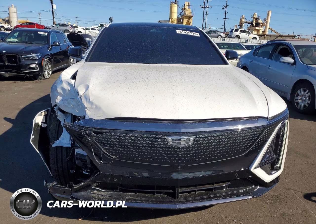 2024 Cadillac Lyriq Sport VIN:1GYKPVRK1RZ130085 - 5