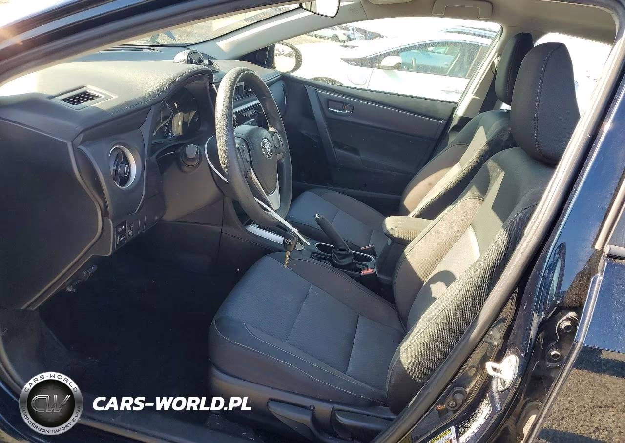 2019 Toyota Corolla Le VIN:2T1BURHE5KC152933 - 7