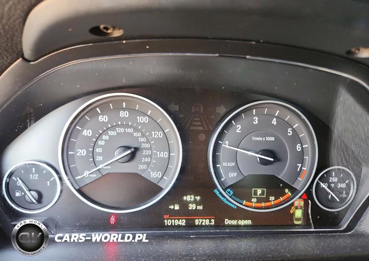 2018 BMW 320 Xi VIN:WBA8A3C5XJA489332 - 9