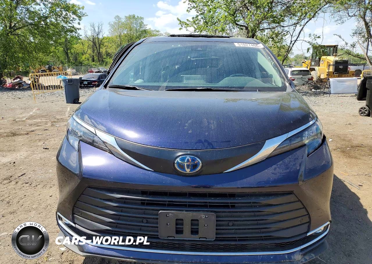2024 Toyota Sienna Xle 7-Passenger VIN:5TDJSKFC3RS150335 - 5