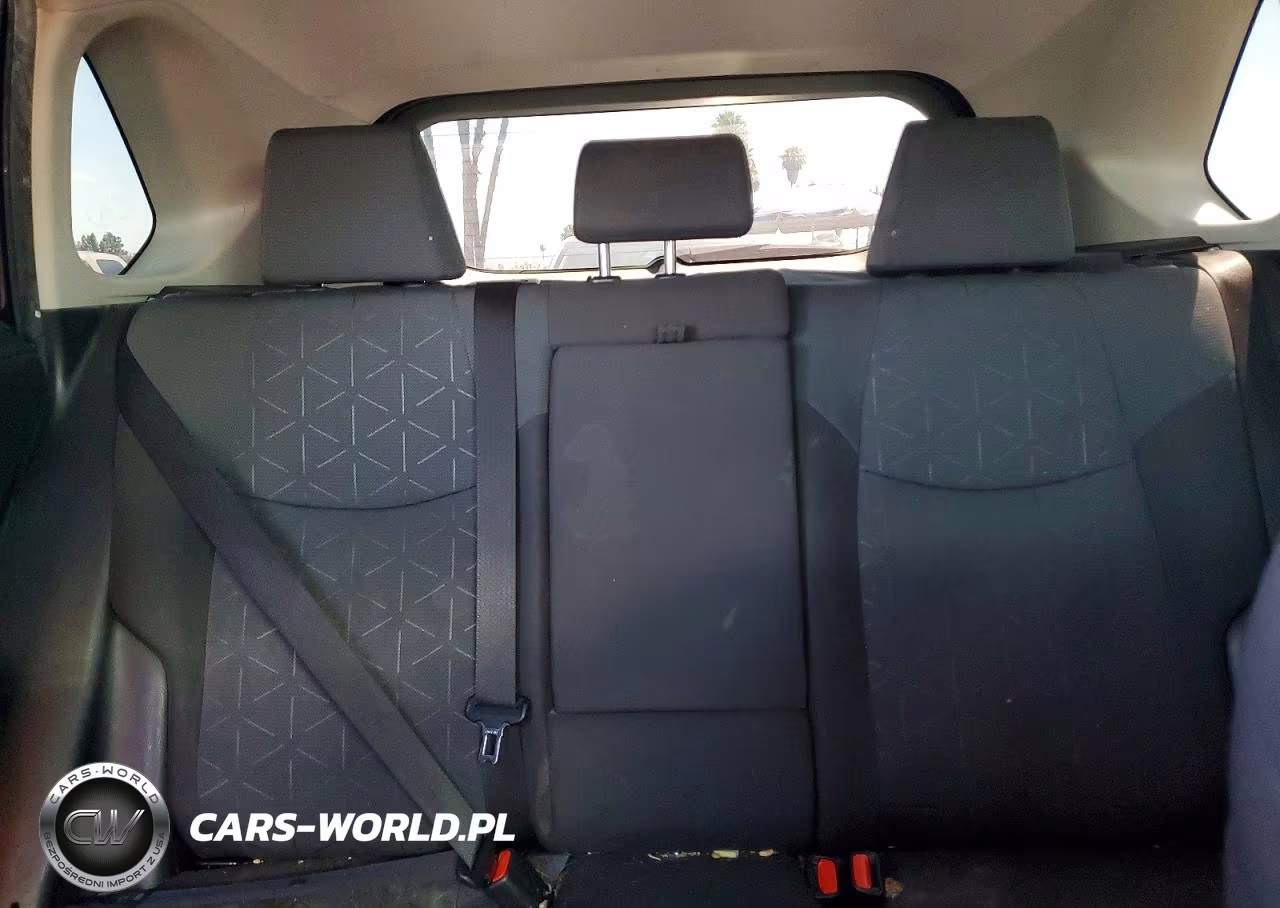 2020 Toyota Rav4 Xle VIN:JTMP1RFV6LD056993 - 10