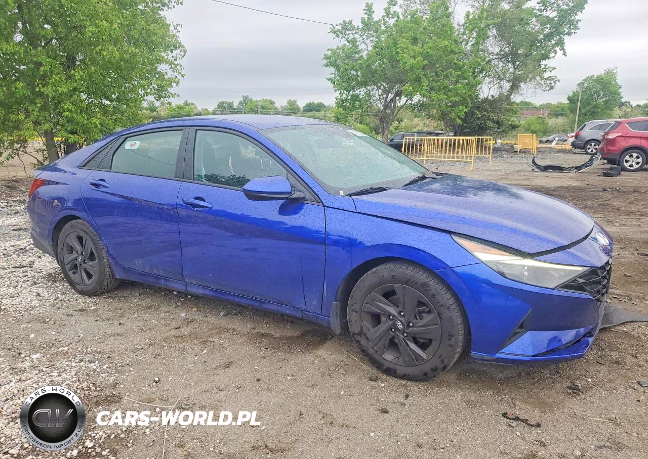 2023 Hyundai Elantra Sel VIN:KMHLM4AG3PU454987 - 4