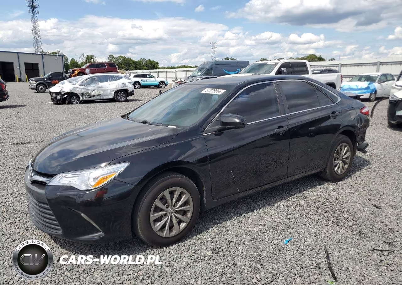 2015 Toyota Camry Le