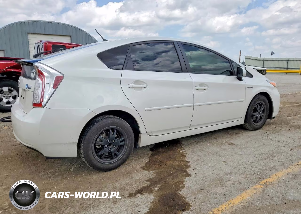 2012 Toyota Prius Base VIN:JTDKN3DU6C5502530 - 3