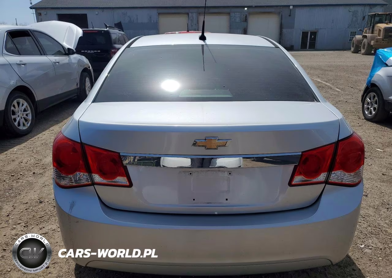 2012 Chevrolet Cruze Ls VIN:1G1PC5SH2C7155093 - 6