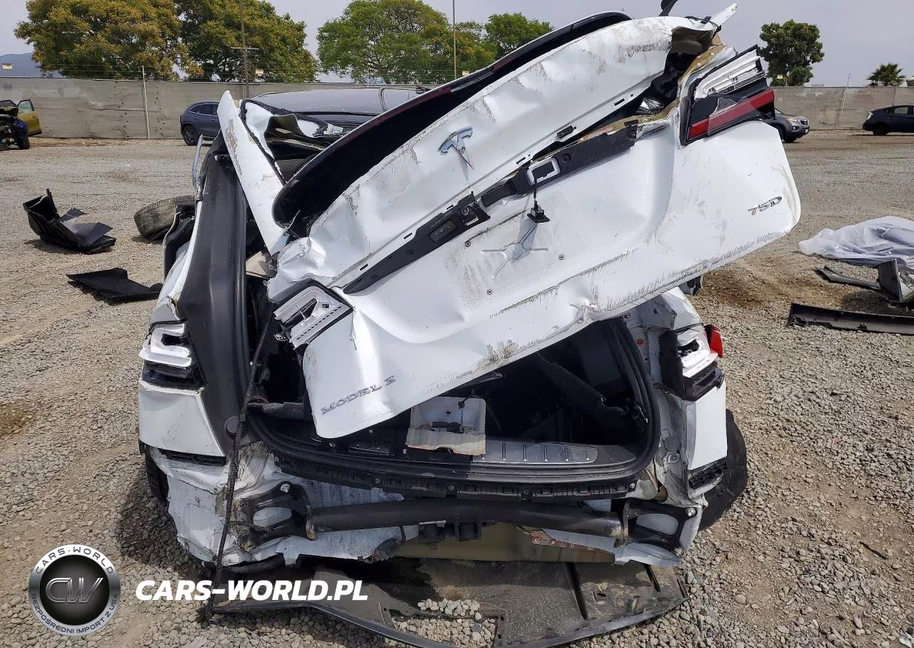 2018 Tesla Model X VIN:5YJXCBE24JF112993 - 6