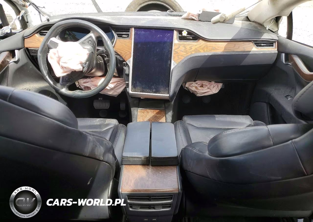 2018 Tesla Model X VIN:5YJXCBE24JF112993 - 8
