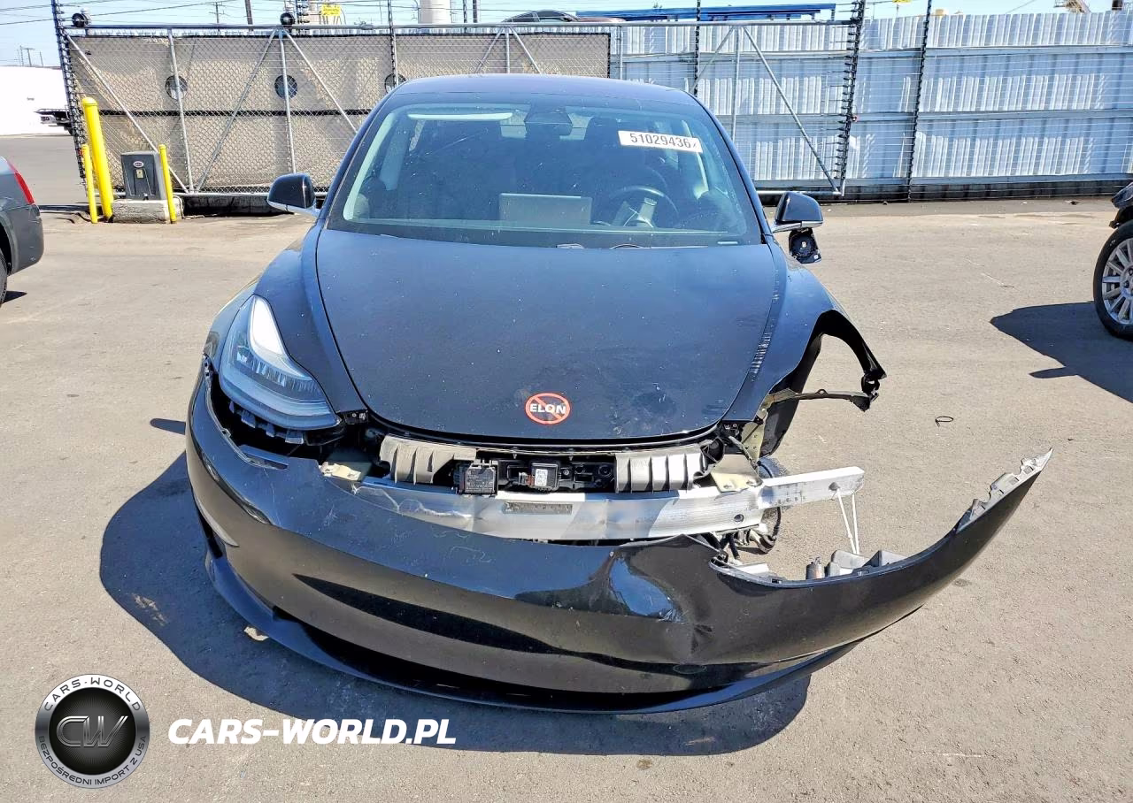 2018 Tesla Model 3 VIN:5YJ3E1EA8JF123067 - 5