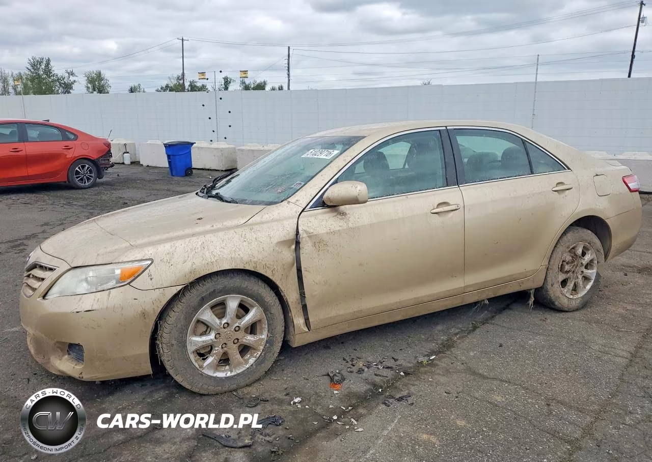 2011 Toyota Camry Automatic – zdjęcie 1 z 12