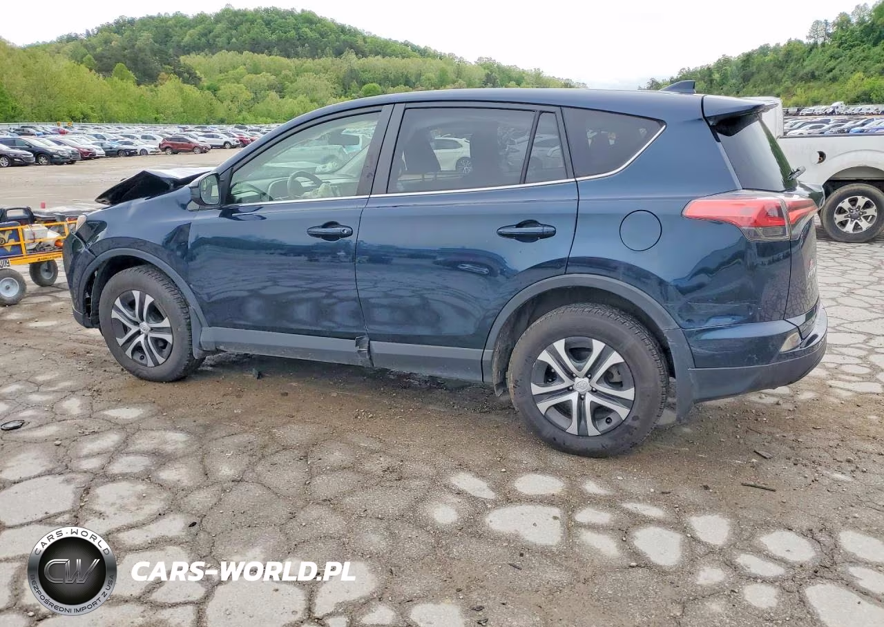 2018 Toyota Rav4 Le VIN:JTMBFREV7JJ177379 - 2