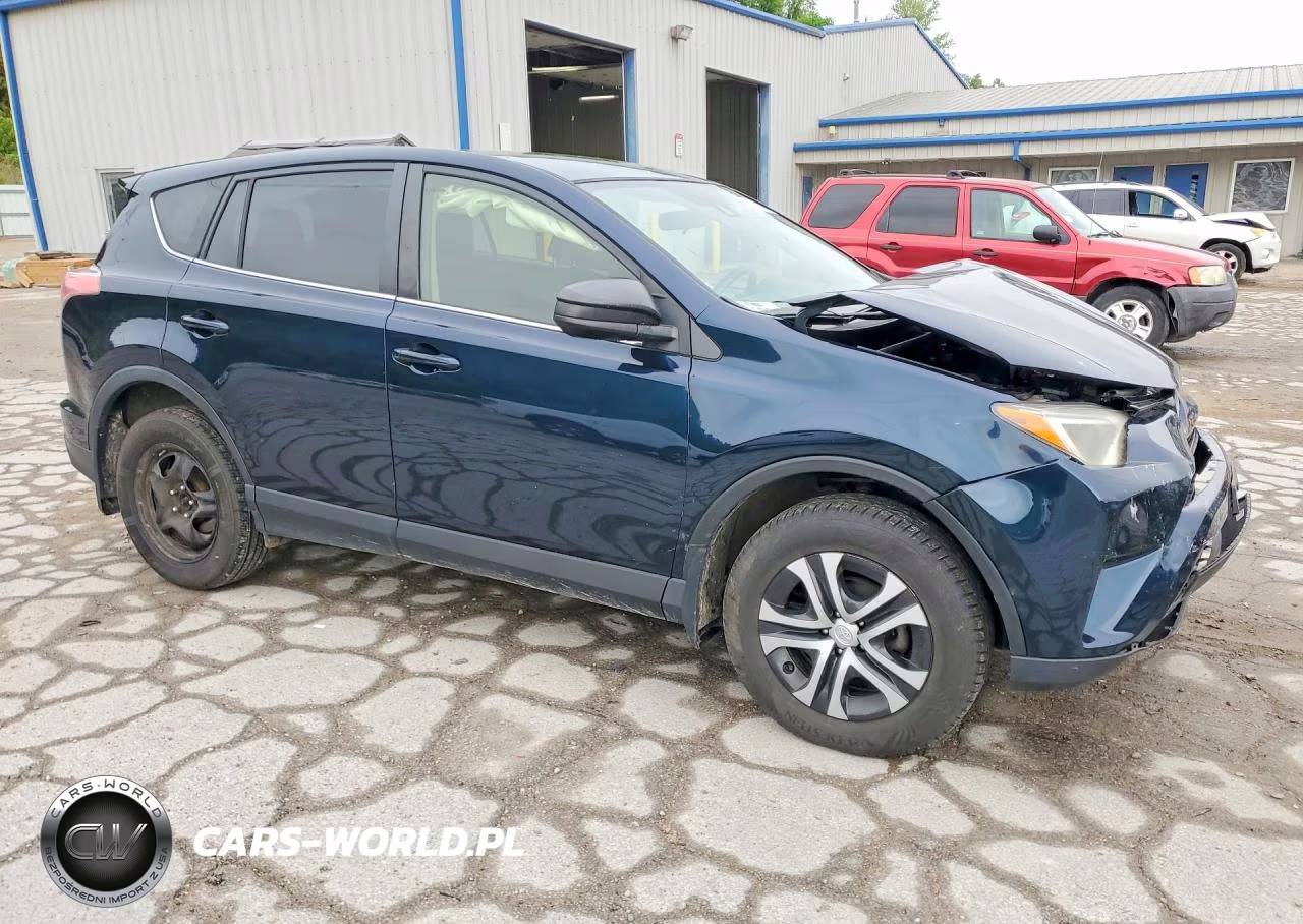 2018 Toyota Rav4 Le VIN:JTMBFREV7JJ177379 - 4