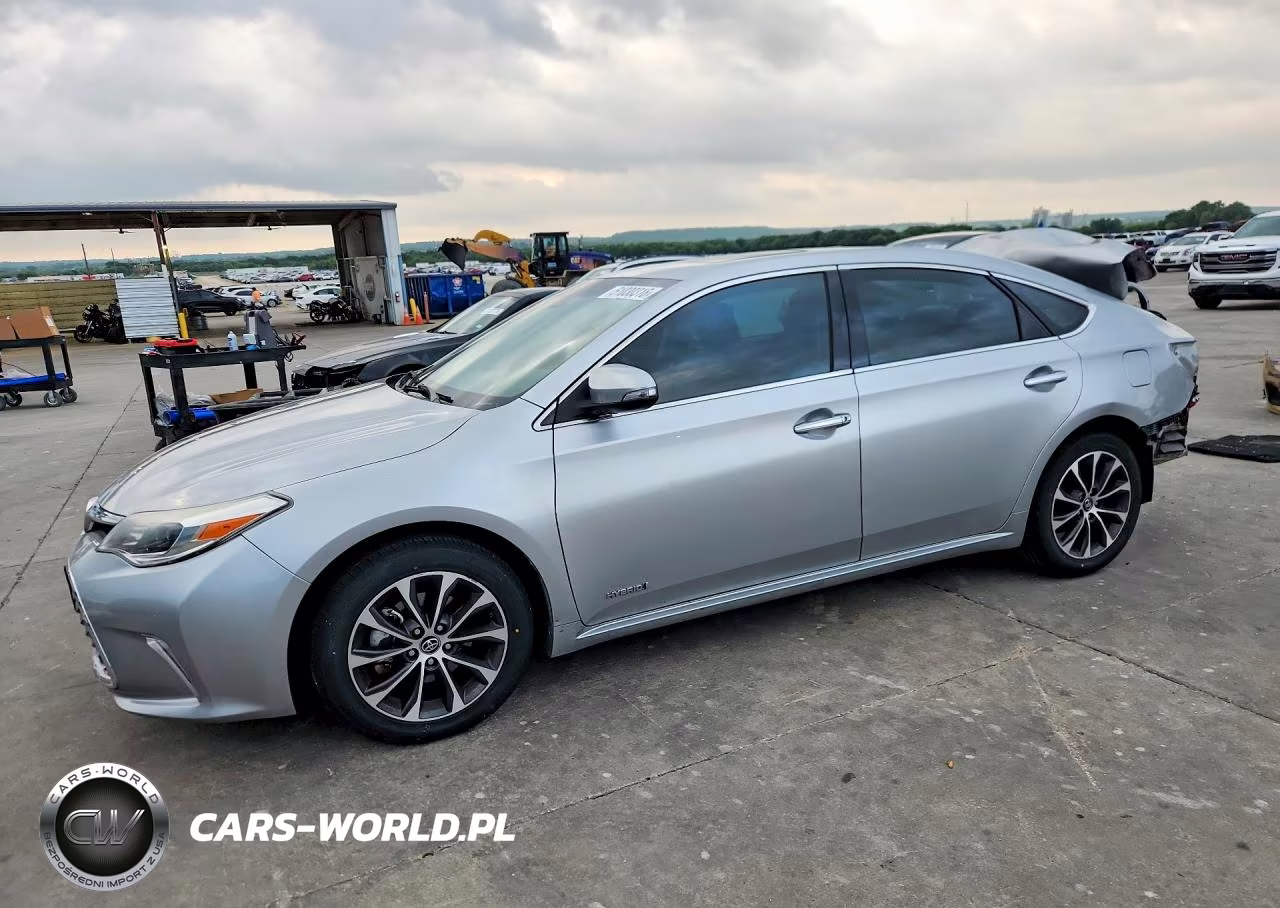 2018 Toyota Avalon Hybrid Xle Premium