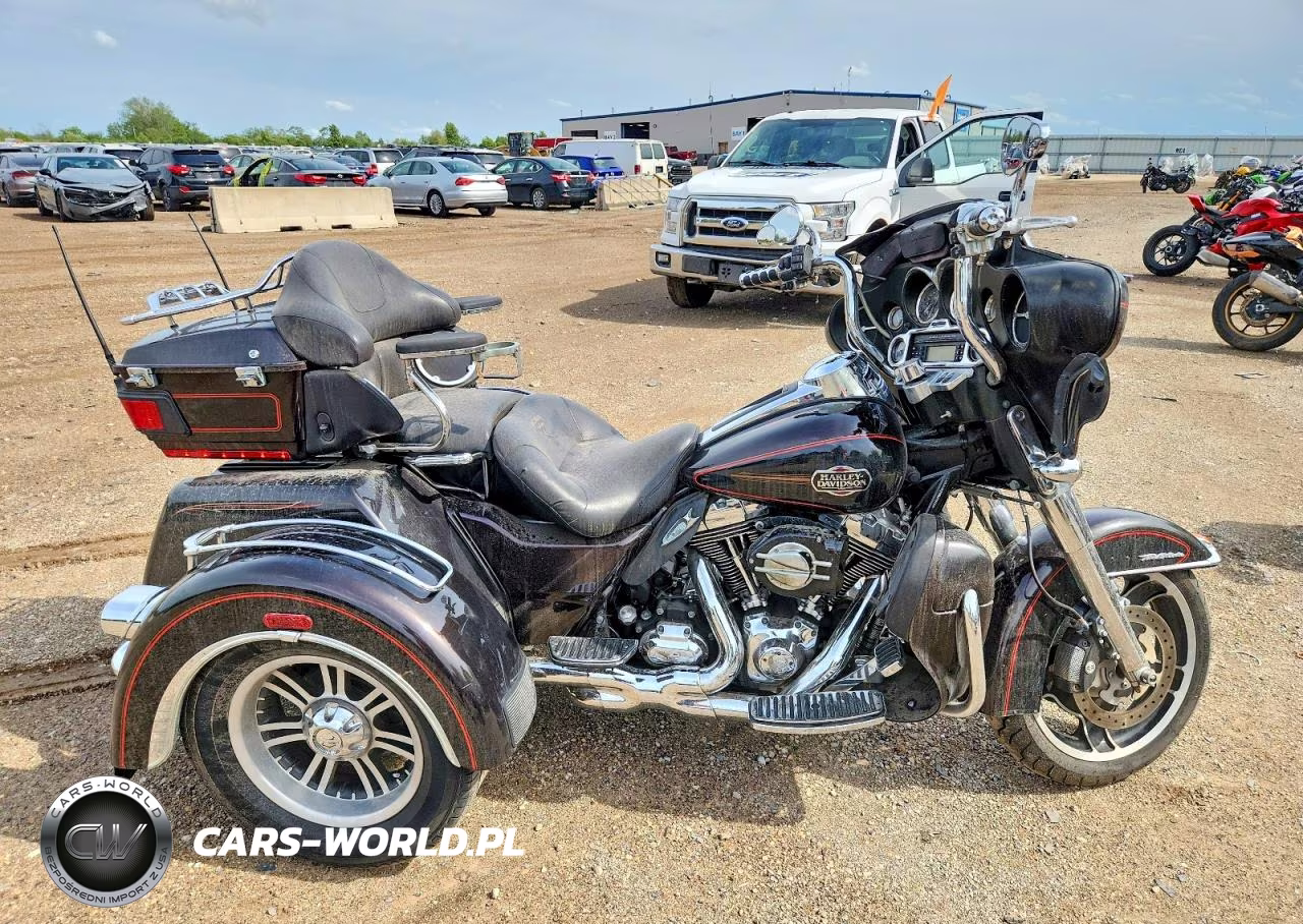 2013 Harley-Davidson Flhx Street Glide – zdjęcie 1 z 9