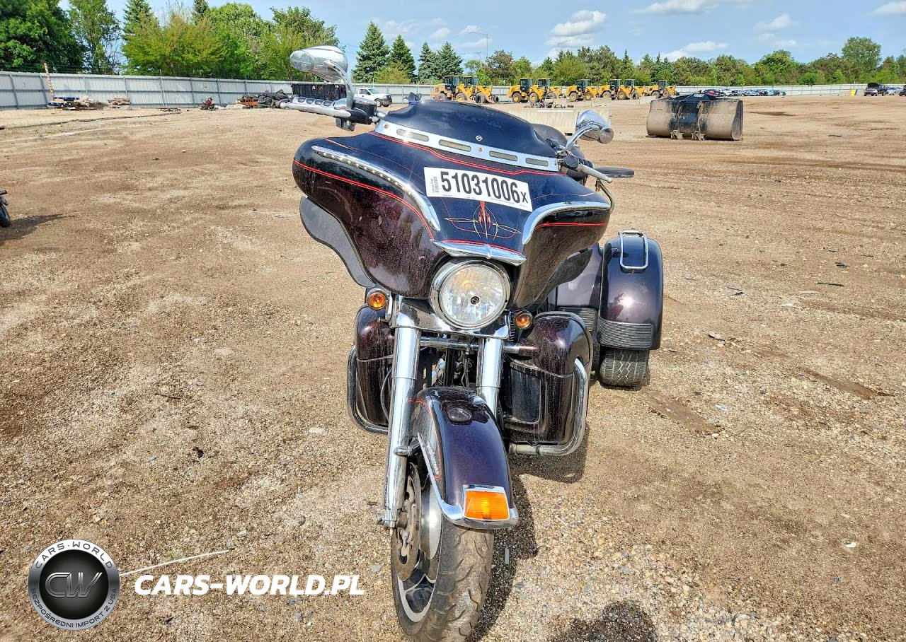 2013 Harley-Davidson Flhx Street Glide VIN:1HD1KBM19DB695214 - 2