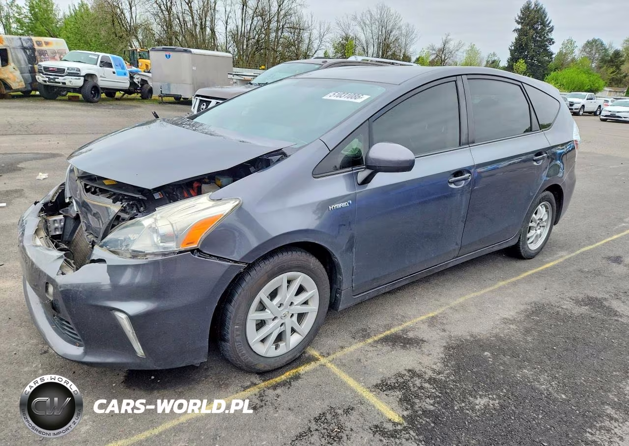 2014 Toyota Prius V Three
