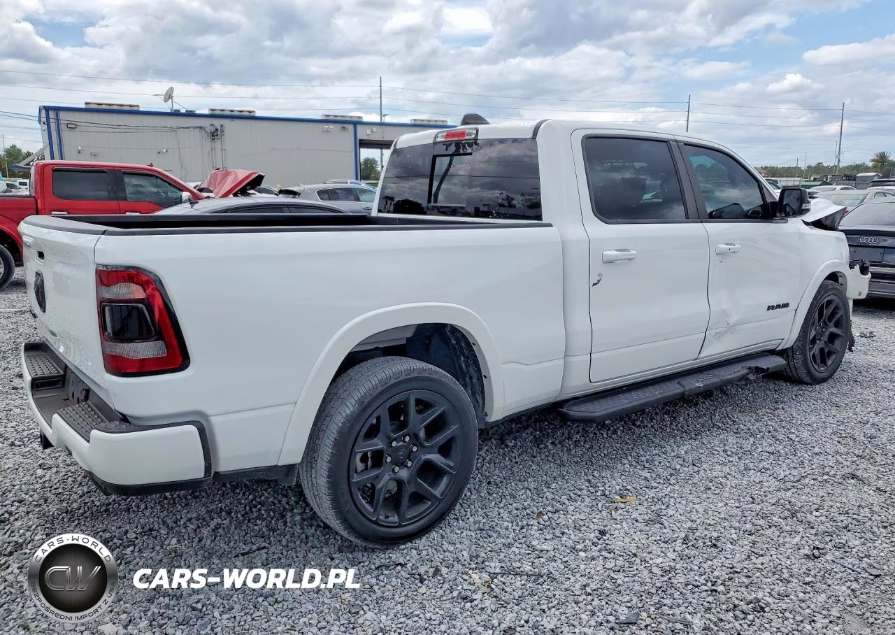 2022 Ram 1500 Laramie VIN:1C6RRERT6NN377490 - 3