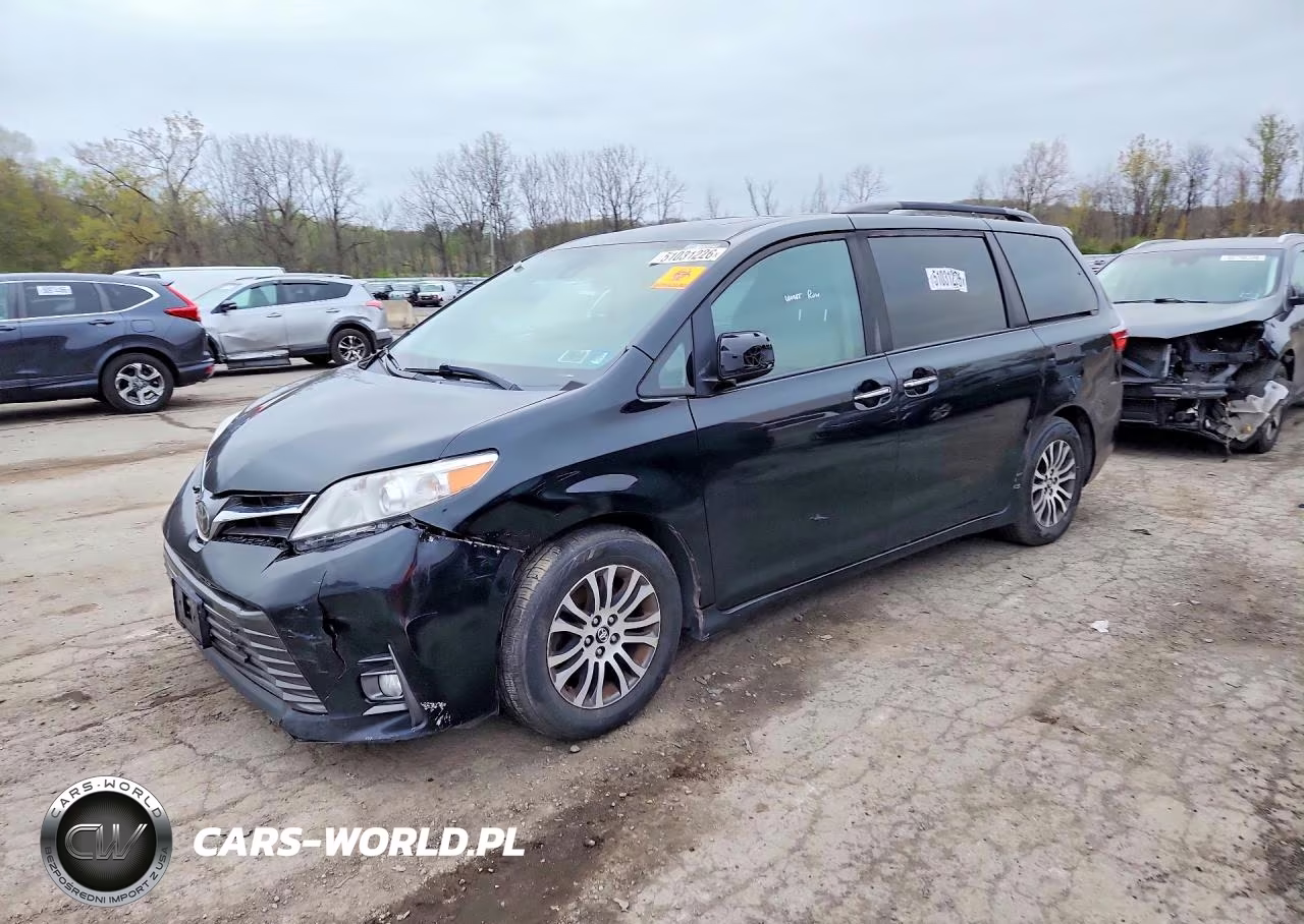 2020 Toyota Sienna Xle 8-Passenger