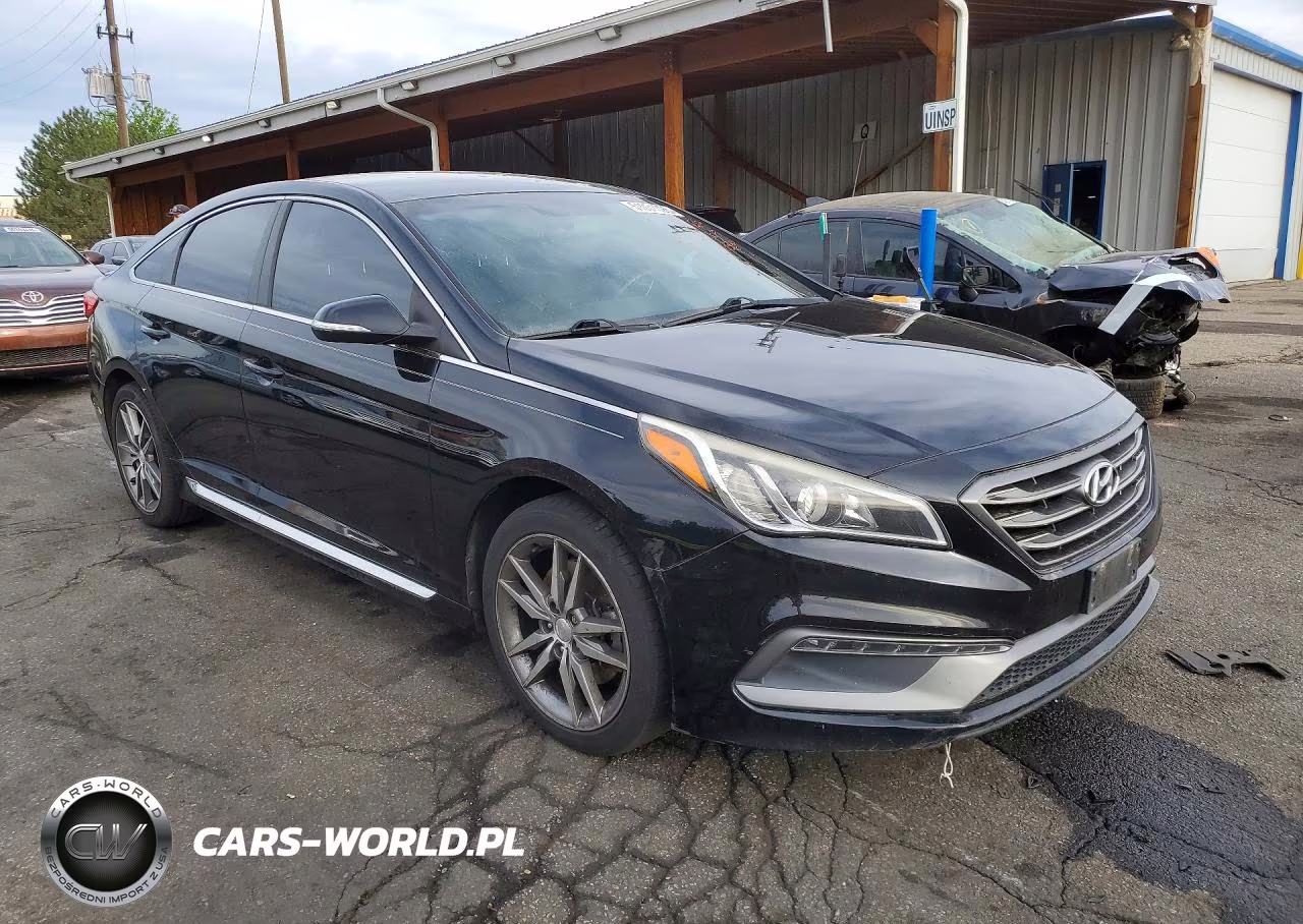 2017 Hyundai Sonata Sport 2.0T VIN:5NPE34AB3HH585188 - 4