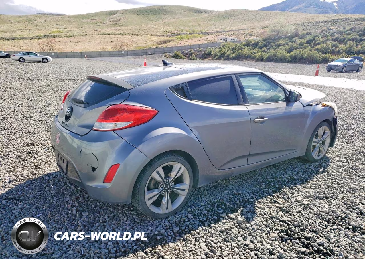 2012 Hyundai Veloster Base VIN:KMHTC6ADXCU034173 - 3