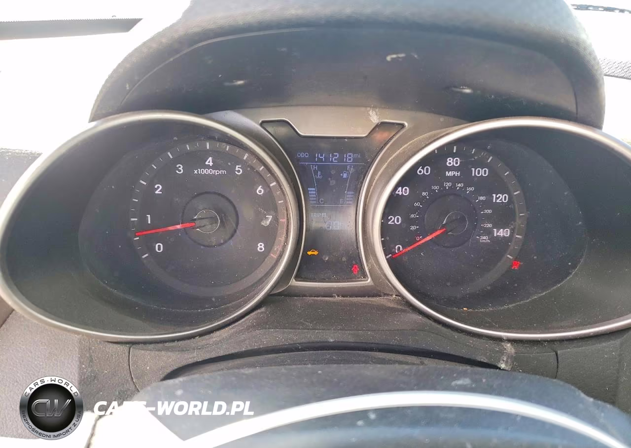 2012 Hyundai Veloster Base VIN:KMHTC6ADXCU034173 - 9