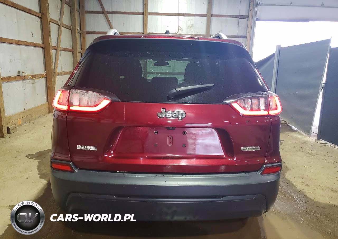 2020 Jeep Cherokee Latitude VIN:1C4PJLCB2LD525374 - 6
