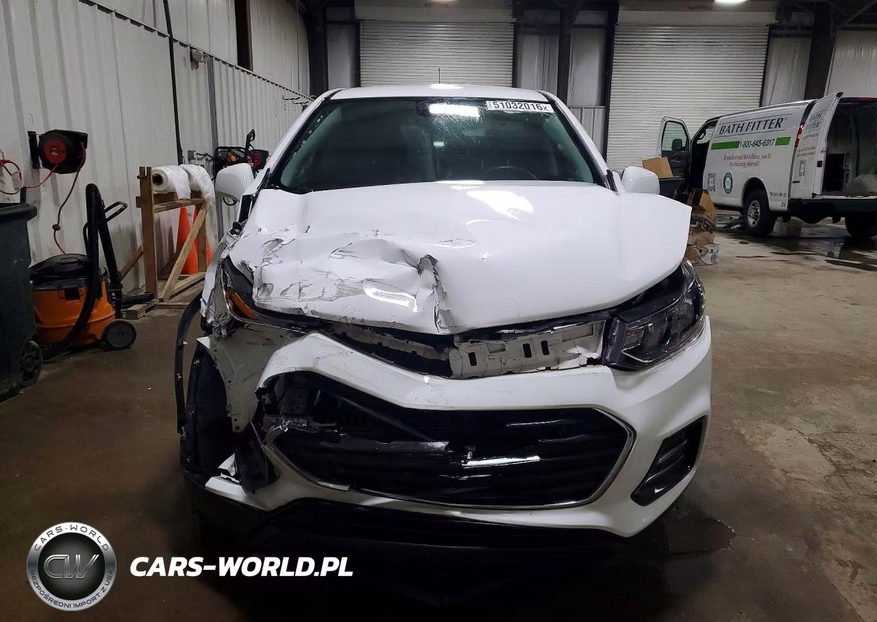 2019 Chevrolet Trax Ls VIN:3GNCJKSB1KL384839 - 5