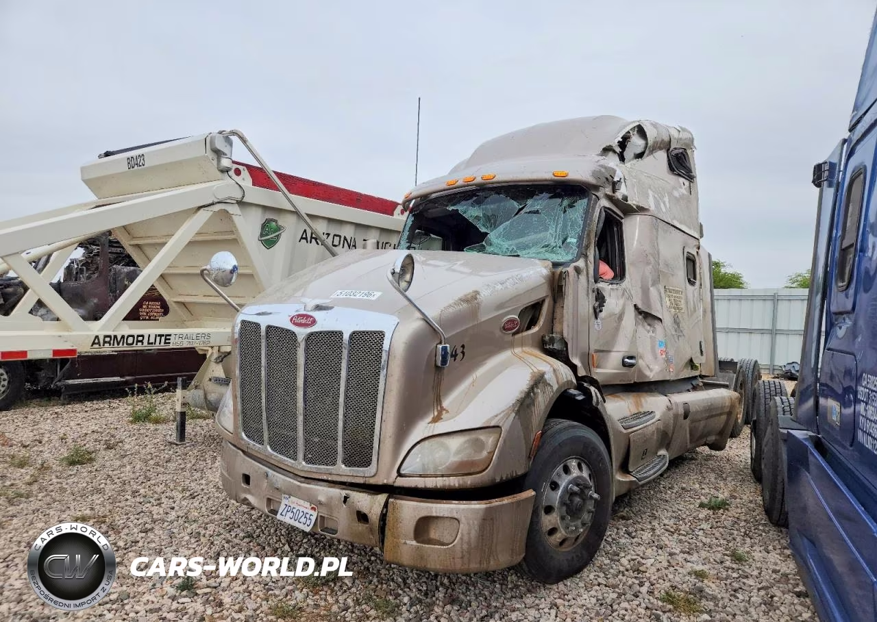 2021 Peterbilt 579 VIN:1XPBD49X3MD758139 - 2