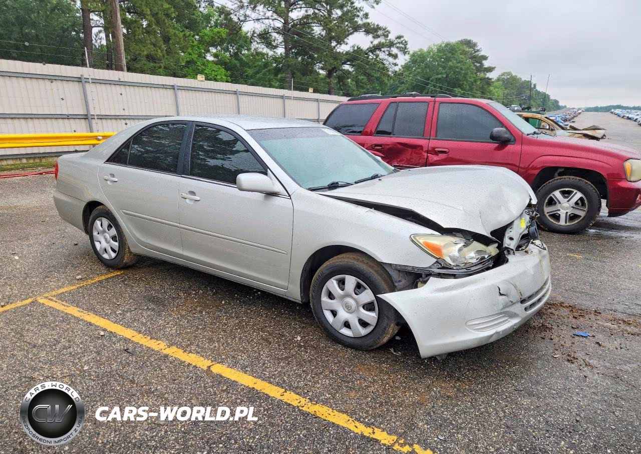 2004 Toyota Camry Le VIN:4T1BE32K54U789945 - 4