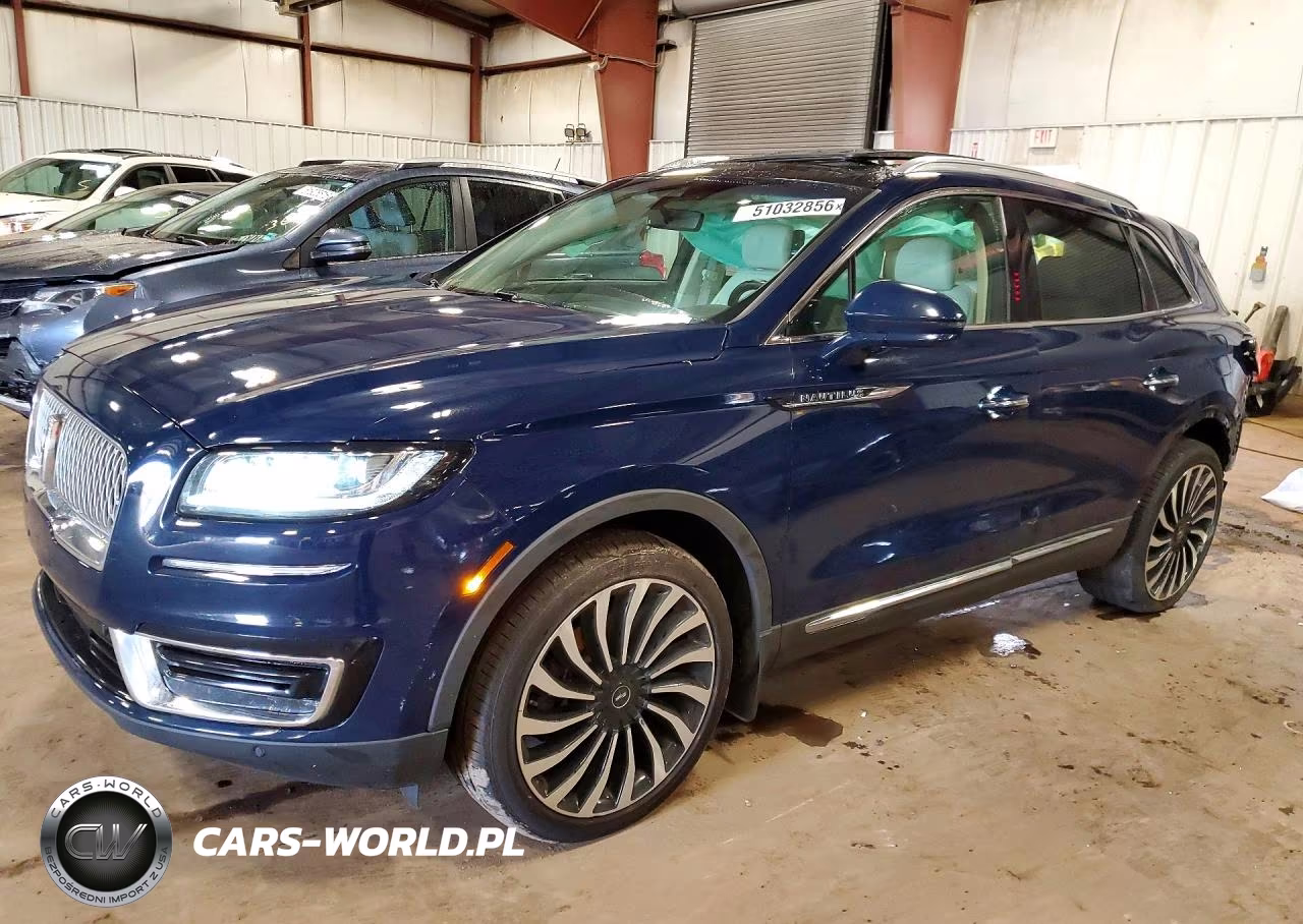 2019 Lincoln Nautilus Black Label