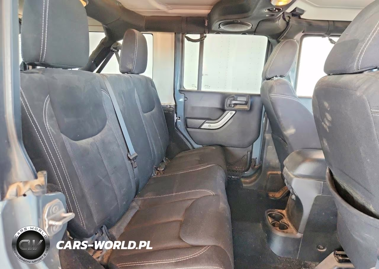 2014 Jeep Wrangler Unlimited Sahara VIN:1C4BJWEGXEL172606 - 10