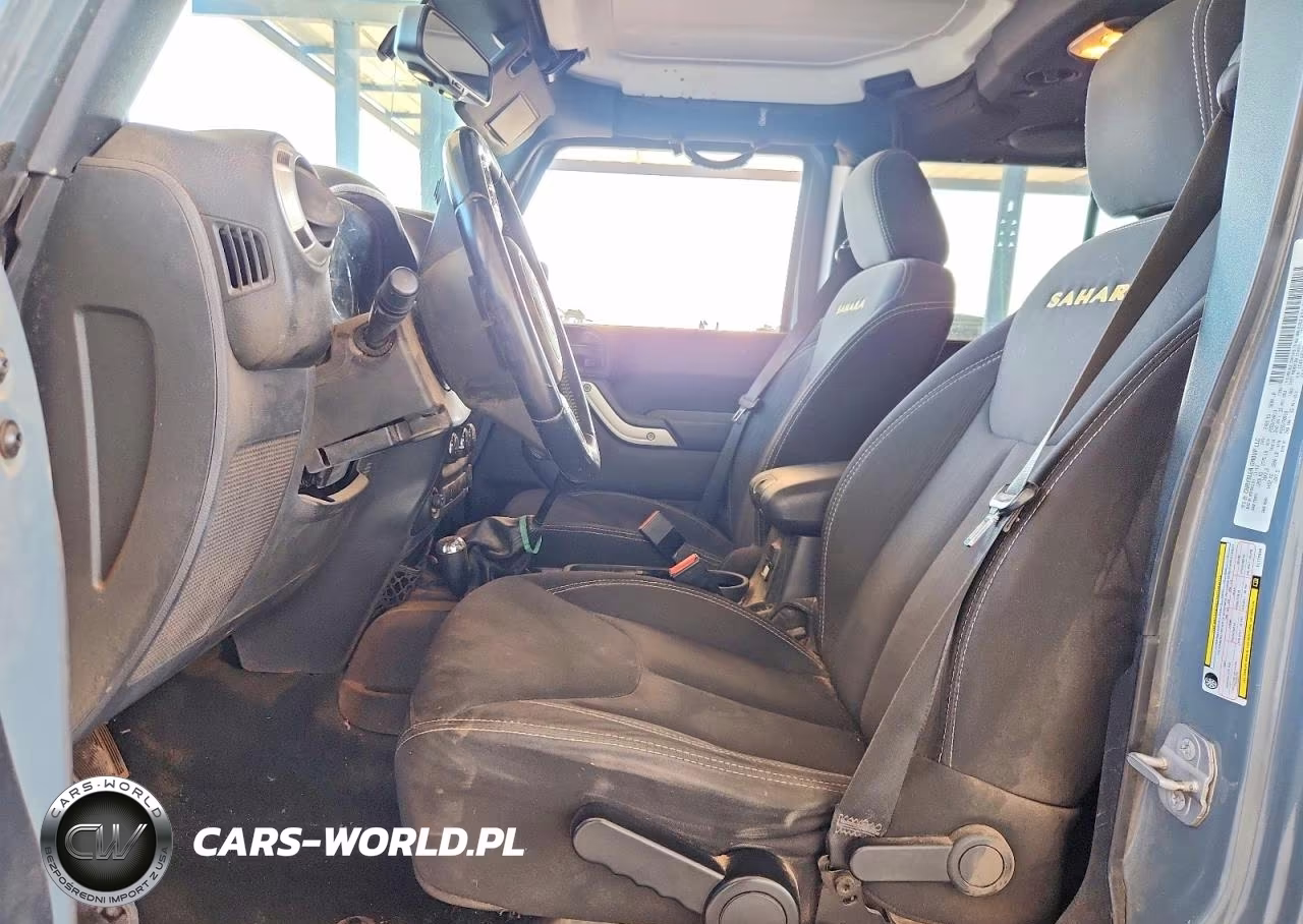 2014 Jeep Wrangler Unlimited Sahara VIN:1C4BJWEGXEL172606 - 7
