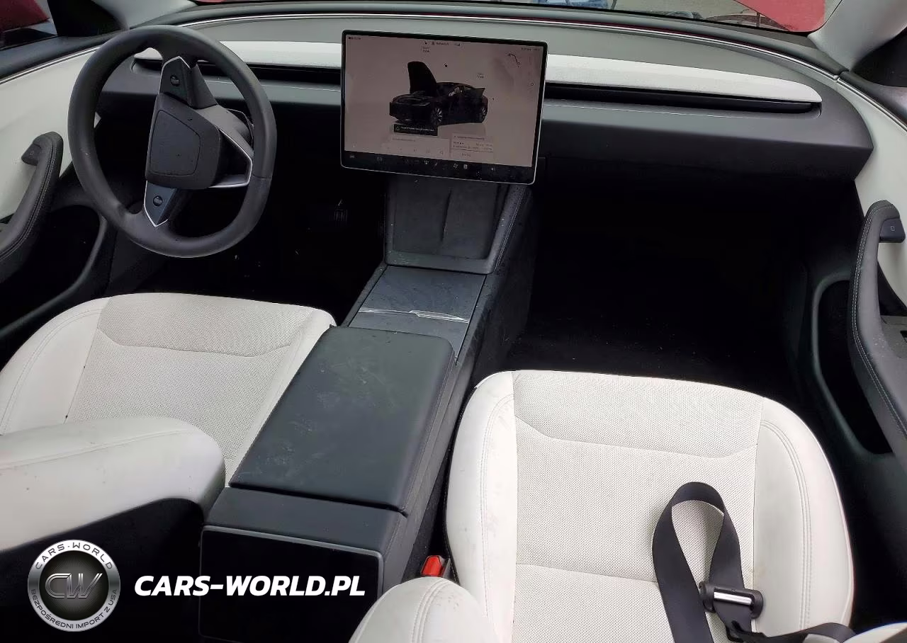 2025 Tesla Model 3 VIN:5YJ3E1EA3SF975294 - 8