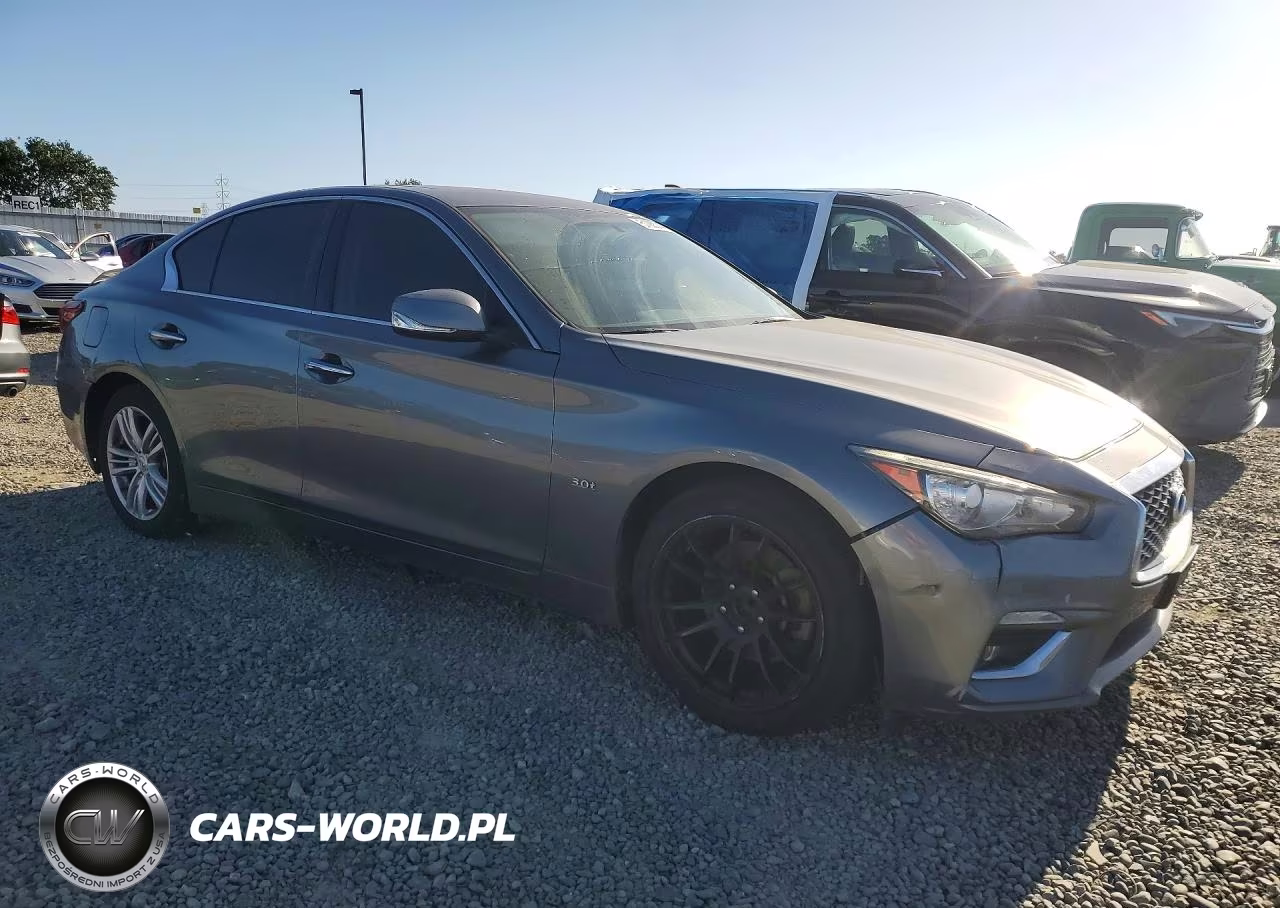 2018 Infiniti Q50 3.0T Luxe VIN:JN1EV7AP0JM356232 - 4
