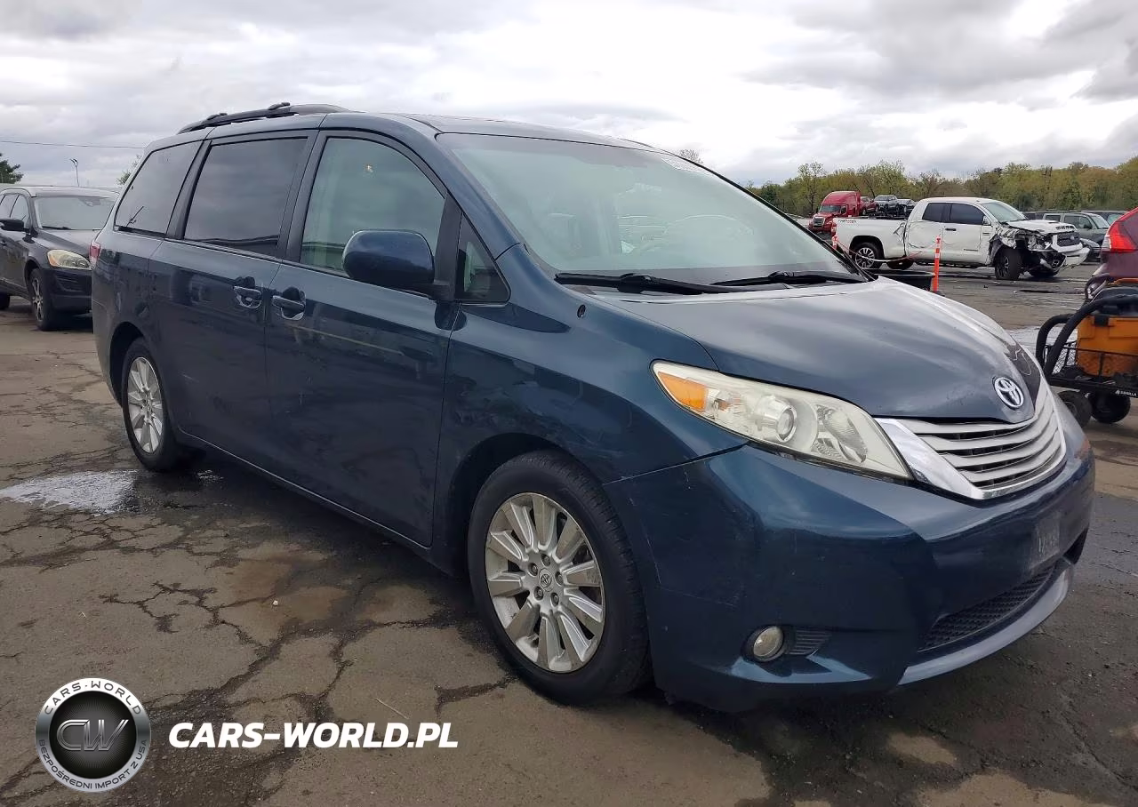 2012 Toyota Sienna Xle 7-Passenger VIN:5TDDK3DC5CS043316 - 4