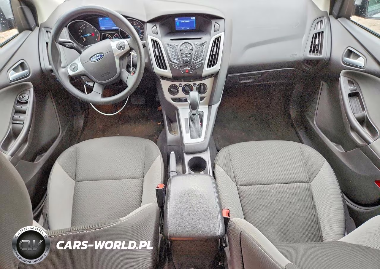 2014 Ford Focus Se VIN:1FADP3F24EL313622 - 8