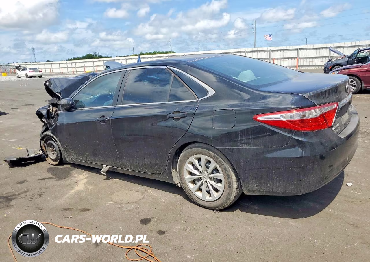 2015 Toyota Camry Le VIN:4T4BF1FK7FR478246 - 2