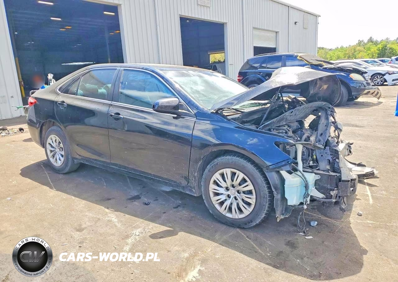 2015 Toyota Camry Le VIN:4T4BF1FK7FR478246 - 4